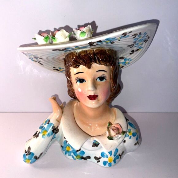 Fabulous Lefton Lady Head Vase; beautiful head vase - Picture 2 of 5